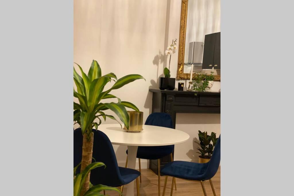 Luxury 1Bedroom Apartment Монс Экстерьер фото