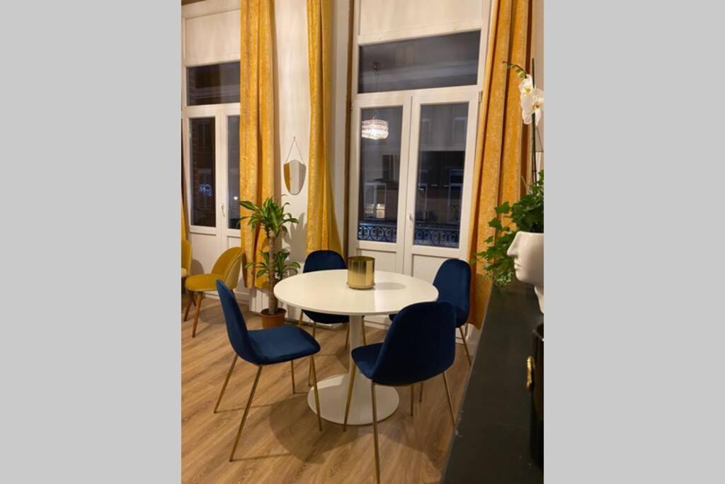 Luxury 1Bedroom Apartment Монс Экстерьер фото